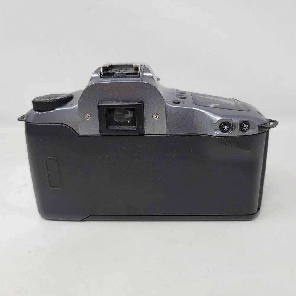 Canon EOS Rebel GII 35mm SLR Film Camera Body Silver Gray Retro Vintage